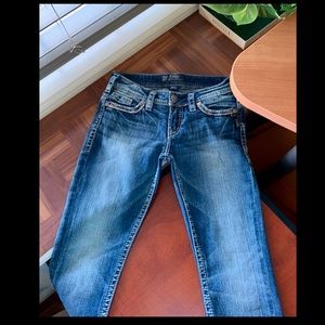 Silver Jeans Co Suki low Capri
